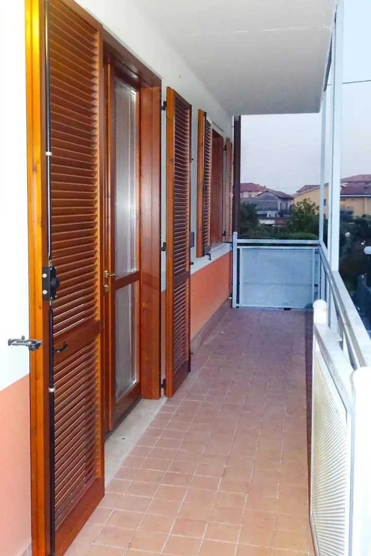 Affittimoderni Bergamo Curno Apartment 0*,